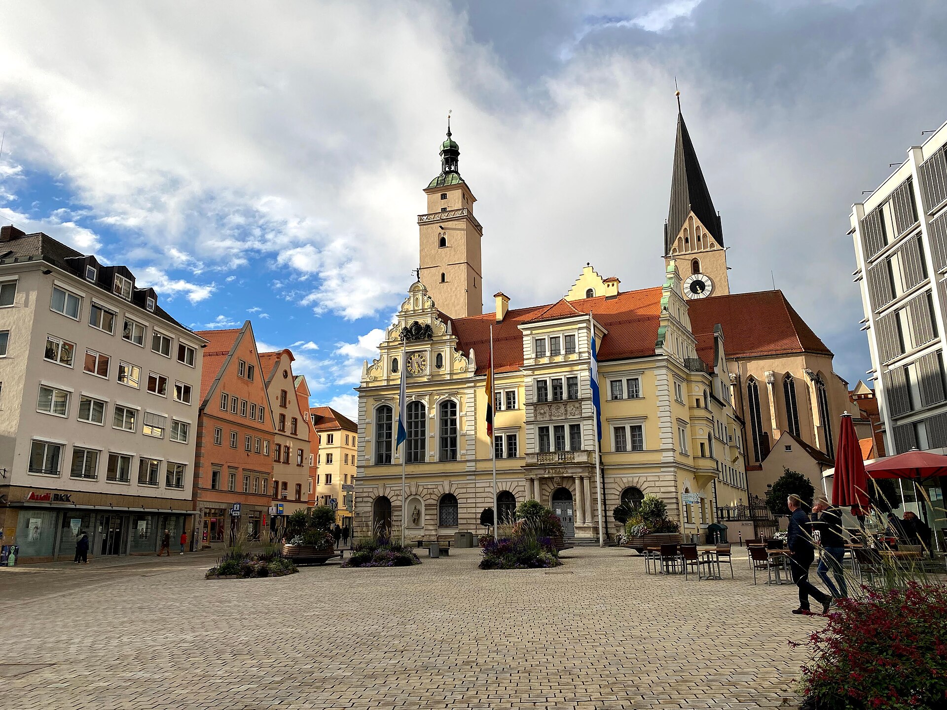 Stadtmotiv in Ingolstadt – GER Ingolstadt Rathausplatz 013